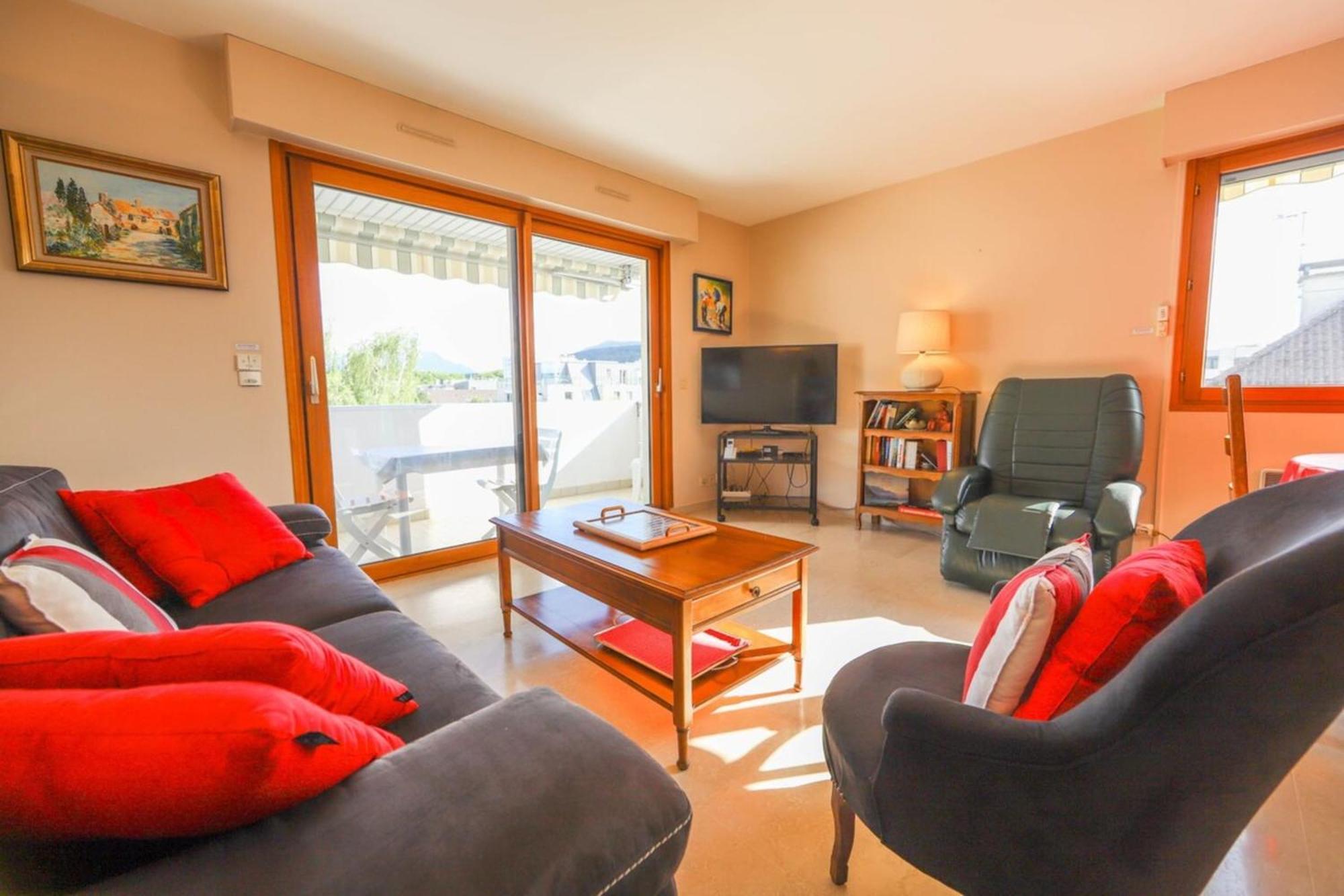 La Pause Annecienne Appartement Familial Annecy Bagian luar foto